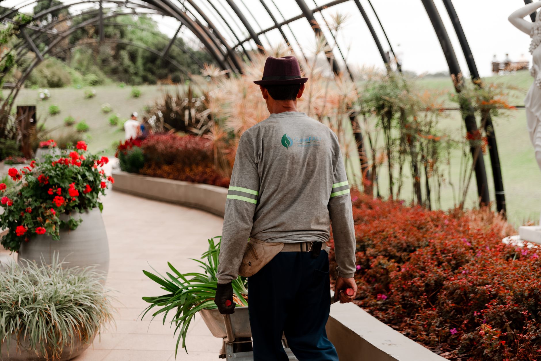 Jardinier Paysagiste équipe à Besançon